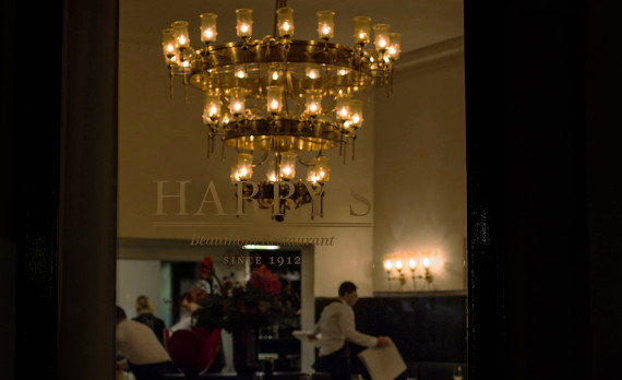 Restaurant, Harry's ,hotel beaumont, maastricht, canon